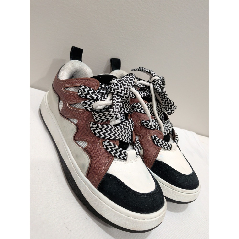 Steve Madden Roaring Brown White Black Trainers Sneakers ROAR02S1 Womens 9.5M